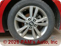 Vehicle photo 9