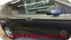 Vehicle photo 3
