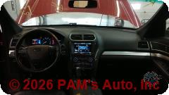 Vehicle photo 14