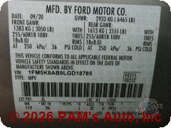 Vehicle photo 16