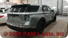 Vehicle photo 5