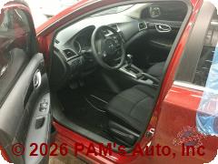 Vehicle photo 10