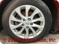 Vehicle photo 9