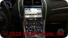 Vehicle photo 13