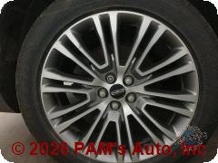 Vehicle photo 9