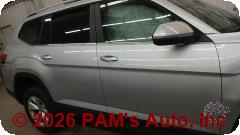Vehicle photo 3