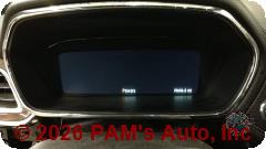 Vehicle photo 12