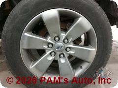 Vehicle photo 9