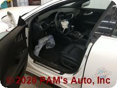 Vehicle photo 10