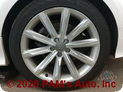 Vehicle photo 9