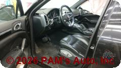 Vehicle photo 10