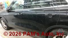 Vehicle photo 7