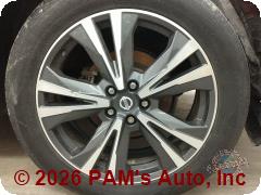 Vehicle photo 9