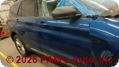 Vehicle photo 3