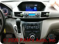 Vehicle photo 13