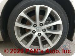 Vehicle photo 9