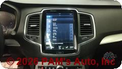 Vehicle photo 13