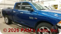 Vehicle photo 3