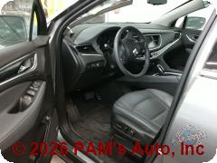 Vehicle photo 10