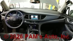 Vehicle photo 14