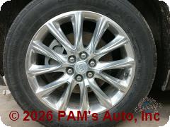 Vehicle photo 9