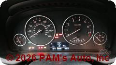 Vehicle photo 12