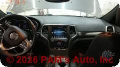 Vehicle photo 14