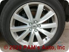 Vehicle photo 9