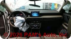 Vehicle photo 14