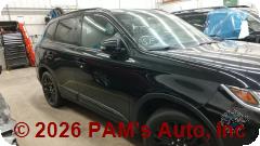 Vehicle photo 3