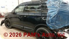 Vehicle photo 7