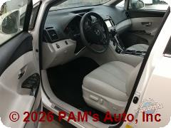 Vehicle photo 10
