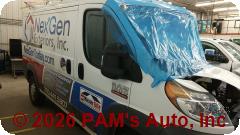 Vehicle photo 3