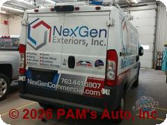 Vehicle photo 5