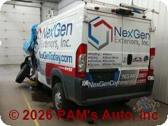 Vehicle photo 6