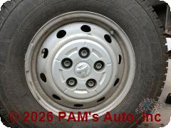 Vehicle photo 9