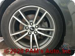 Vehicle photo 9