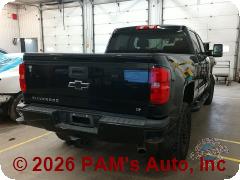Vehicle photo 5