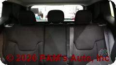 Vehicle photo 11