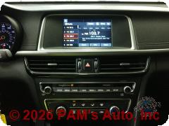 Vehicle photo 13