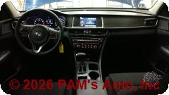 Vehicle photo 14