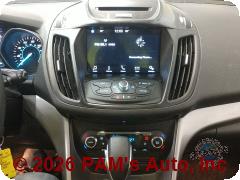 Vehicle photo 13