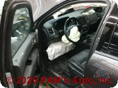Vehicle photo 10