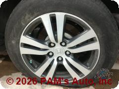Vehicle photo 9