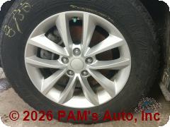 Vehicle photo 9