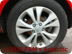 Vehicle photo 9