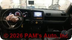 Vehicle photo 14