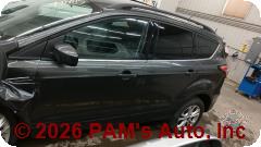 Vehicle photo 7