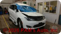 Vehicle photo 2