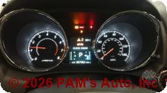 Vehicle photo 12